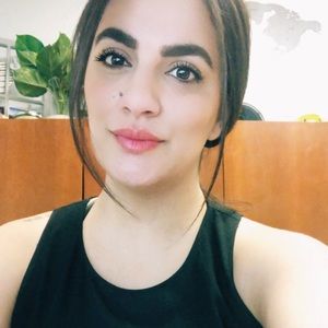 Meet your Posher, Sonna